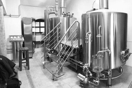 Xu Hướng Sử Dụng Inox Trong Sản Xuất Và Đời Sống Năm 2025