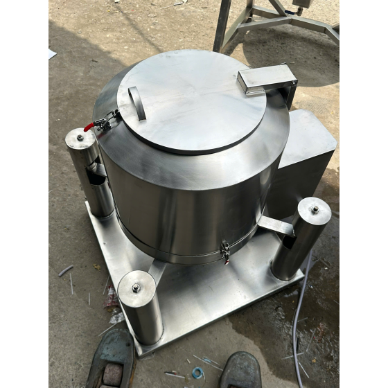 Máy vắt ly tâm 10L