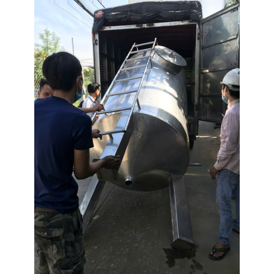 Bồn Nước 3000 Lít Đứng Bằng Inox  