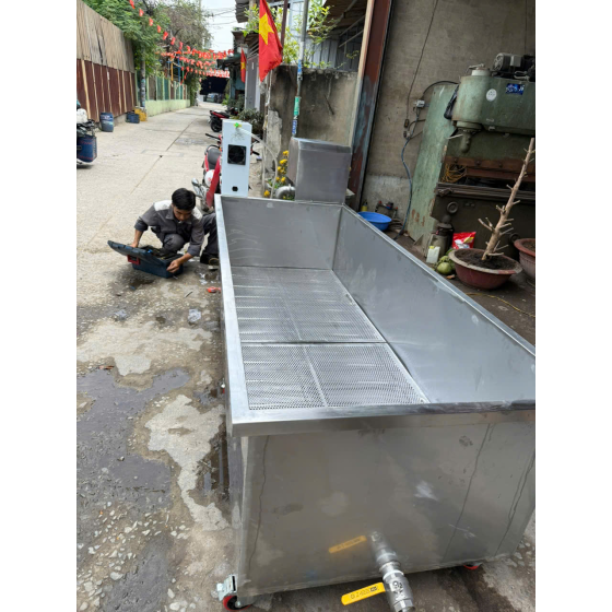 Máy rửa rau củ công nghiệp sục khí Ozone khử khuẩn