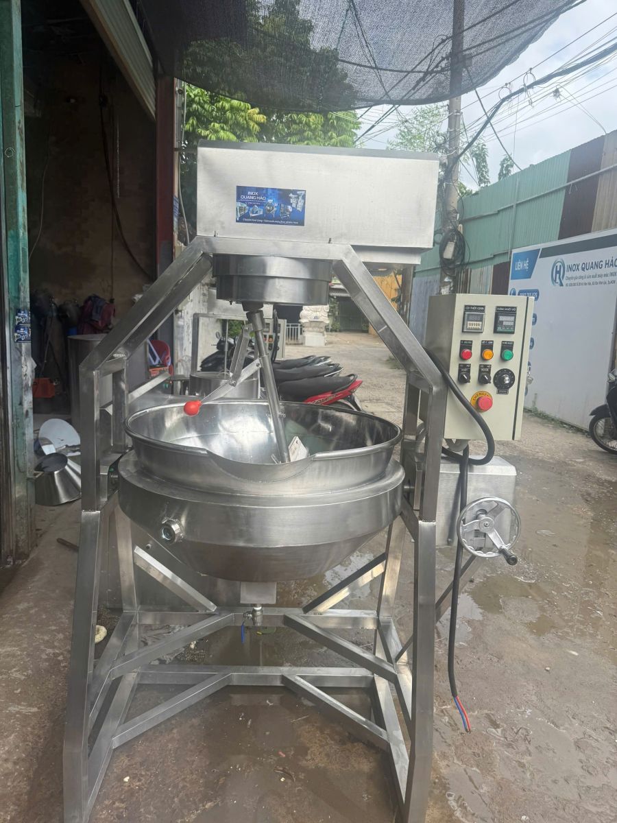 chảo xào nhân công nghiệp
